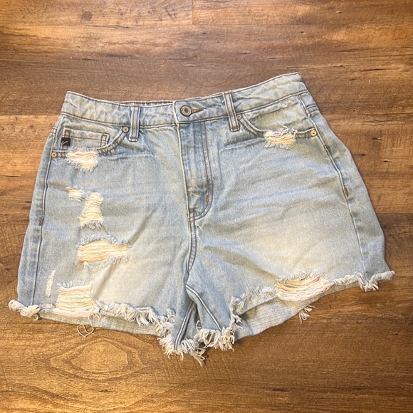 KanCan Multi-Color Thread Distressed Shorts- Lilliana Wash - Picture 2 of 8